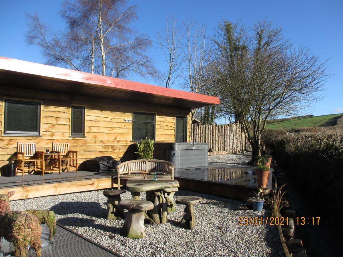 Stargazing Retreat Villa Merton  Exterior photo